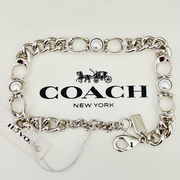 💰SOLD💰Coach Signature Kissing C's Bracelet - Picture 11 of 11